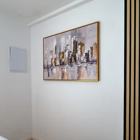 Lumiere Dorobanti Elegant Apartment